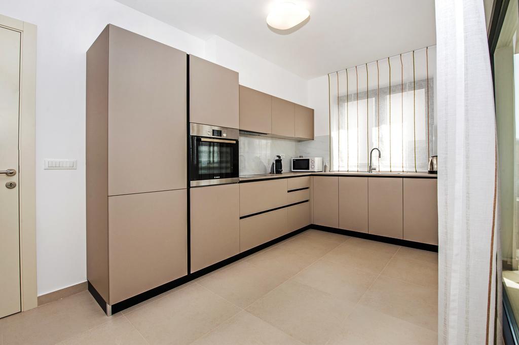 Sunset Luxury Apartment Rovinj Bagian luar foto
